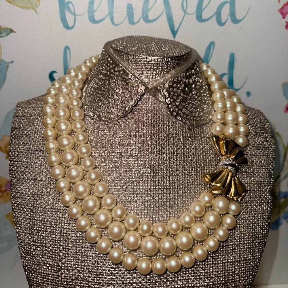 Givenchy Vintage EUC Classic Triple Strand Faux pearl Necklace - Picture 8 of 8